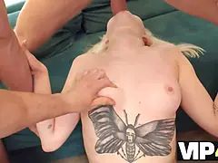 18 летние, Анальный секс, Блондинки, Рогоносцы, Хд, Жесткий секс, Русские, Тату