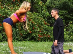 Veľký zadok, Veľké kozy, Kuřba, Honění, Hardcore, Milf  mčbp, Stripping, Kozičky