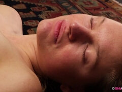 Brunetka, Vlasaté, Vložení, Orgasmus