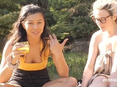 Német, Csókolózás, Leszbikus, Szabadban, Nuni, Játékszerek