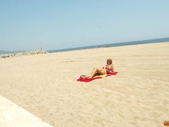 Grosse titten, Blondine, Vollbusig, Aufs gesicht abspritzen, Hardcore, Reif, Milf, Mutti