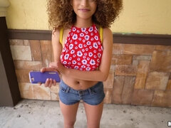 Lovely teen Cecilia Lion mind-blowing xxx video