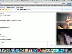 Omegle. Canadian legal age teenager shows her body. DOXY