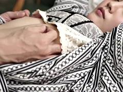 素人, アジア人, フェラチオ, 中出し, 浮気する, 指いじり, 毛深い, ホテル