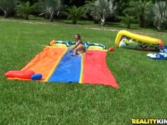 Blond, Ansiktssperm, Latina, Lesbisk, Piercingen, Tynn, Ludder, Tattovering