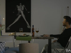 Babe, Blondinka, Fafanje, Evropska, Stopala, Dekle drka tiča, Naravne joške, Joške