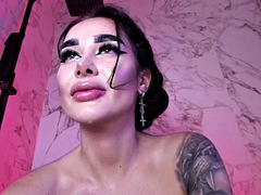 Leie, Grosse titten, Blasen, Braunhaarige, Spermaladung, Pov, Jungendliche (18+), Spielzeuge