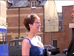 Celebrita, Kompilácia, Dospelé, Vyzlečené