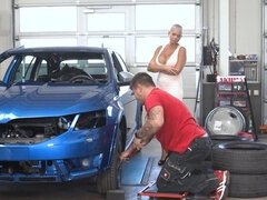 Röv slick, Baben, Stora tuttar, Blondin, Porrstjärnor, Rimjobb, Förförd, Kort hår