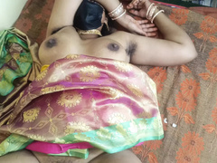 Fingring, Hd, Inder, Hushjelp, Melk, Orgasme, Utendørs, Lærer