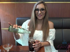 Støvletter, Kjæreste, Briller, Synsvinkel, Fitte, Barbert, Tynn, Røyker