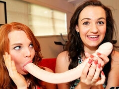 오랄섹스, 도기스타일, 자연의 가슴, 빼빼한, 청소년, 쓰리섬, 젖가슴, 장난감들