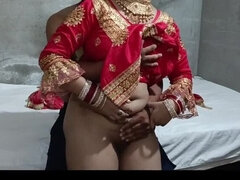 Hot Newlywed Couple First Night Sex - Desi MMS Viral Trending Video