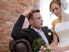 Felszarvazott, Cseh, Európai, Lóvé, Valóság, Harisnya, Tini, Esküvő