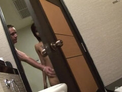 18 let, Asijské, Brunetka, Stříkání spermatu, Na obličej, Tetování, Teenka