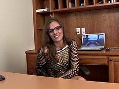 Lizanie dupy, Brunetka, Hardcore, Lizanie, Mamuśka, Biuro, Punkt widzenia, Żona