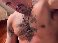 Amatéři, Honění, Masturbace