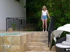 Blondinka, Fafanje, Zunanji izliv, Doggystyle, Milf, Orgazem, Jahanje, Squirting