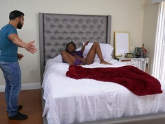 Bbc fuck stepsister Yara Skye's ebony juicy pussy