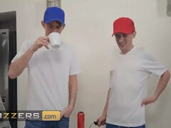 큰 가슴, 오랄섹스, 입에 사정, 도기스타일, 얼굴에, Hd, 괴물, 쓰리섬