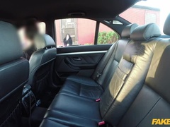 Amateur, Anal, Sucer une bite, En levrette, Branlette thaïlandaise, De plein air, Pov, Uniforme