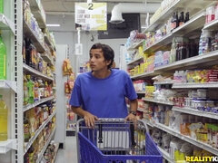 Anális szex, Seggről a szájra, Tekintélyes didik, Kutya póz, Kőkemény, Nuni, Vékony, Tetkó