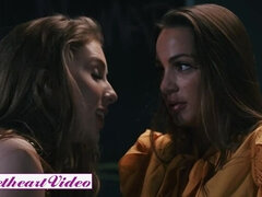 Sweetheart - Brunette lesbians Abigail Mac, Lena Paul eat pussy after school