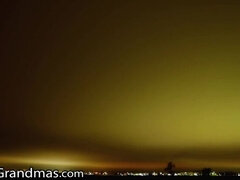 Velika rit, Doggystyle, Babica, Hardcore, Poljubljanje, Spodnje perilo, Muco, Joške