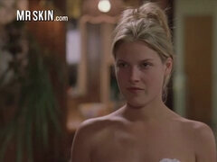 Rumpe, Store pupper, Bikini, Bisarr, Brunette, Bløtkake, Fetisj, Pupper