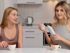 Zadok, Veľký zadok, Veľké kozy, Lesbické, Výprask, Masturbácia, Pička, Stripping