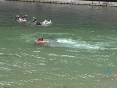 Doigter, Petite amie, Orgasme, De plein air, Pov, Public, Rasée, Nénés