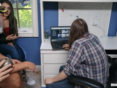 Ložnice, Velké kozy, Prsatá, Honění, Latinské, Výprask, Milf žcbp, Pička