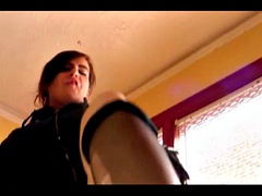 Føtter, Dominerende kvinne, Fetisj, Fotfetisj, Synsvinkel