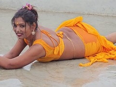 18, 아줌마, 무대 뒤에서, 자동차, 대학교, 인도인, 하녀, 나이든