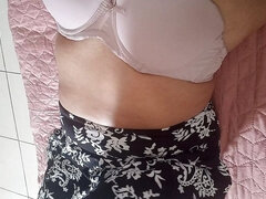 Latina Bandida Massages Her to Orgasm Excitants