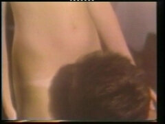 큰 음경, 금발의, 오랄섹스, 머리카락이 많은, 밀프, 보지, 젖가슴, 빈티지