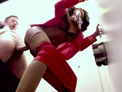 Bad, Grosser schwanz, Grosse titten, Blasen, Hundestellung, Hd, Natürlichen titten, Uniform