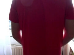 Amatör, Brunett, Piercing, Tatuering