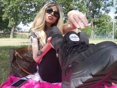 Femdom, Älskarinna, Mager