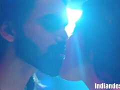 Μελαχροινή, Πούτσος, Σκληρό, Ηδ, Ινδιάνος