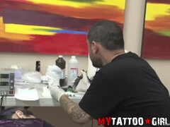 Pompino, Brunetta, Hd, Masturbazione, Punto di vista pov, Realtà, Tatuaggi, Tette