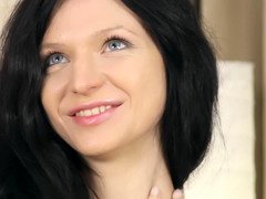 Брюнетки, Белье, Мастурбация