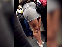 Ven, Pod krilom, Voajer