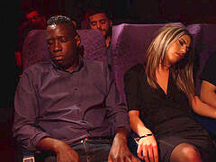 Afrikai, Arab, Gigantikus csikló, Cumizás, Szájba élvezés, Ondó fröcskölés, Arcra élvezés, Francia