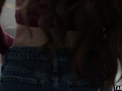 Stor kuk, Brunett, Familj, Slick, Naturlig, Mager, Tabu, Tonåring