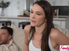 Velké péro, Blondýna, Brunetka, Péro, Hd, Milf žcbp, Mamina, Orgie