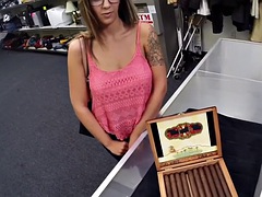 Amatéři, Kotě, Velké kozy, Kancelář, Různé pohledy, Tetování, Kozičky