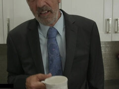 Kotě, Velké kozy, Prsatá, Stříkání spermatu, Hardcore, Přírodní prsa, Pička, Zrzavé