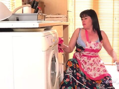 Veľké kozy, Šialené, Masturbácia, Milf  mčbp, Prírodné, Pobehlica, Sólo, Vlhká