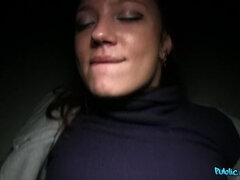 Amateur, Sucer une bite, Éjaculation interne, En levrette, De plein air, Pov, Public, Chatte